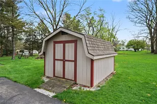 125 Callahan Rd, Canfield, OH 44406 - Photo 30
