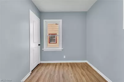 1401 E 219th Street, Euclid, OH 44117 - Photo 18
