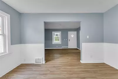 1401 E 219th Street, Euclid, OH 44117 - Photo 8
