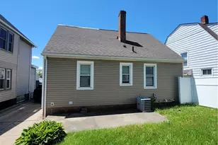 4739 E 88th St, Garfield Heights, OH 44125 - Photo 4
