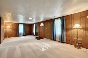 1181 Clement Ave, Belpre, OH 45714 - Photo 14