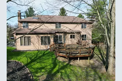 10621 Sherwood Trail, North Royalton, OH 44133 - Photo 2