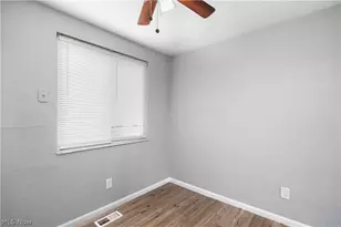 1627 E 33rd St, Lorain, OH 44055 - Photo 10