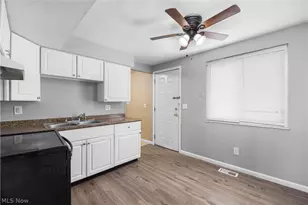 1627 E 33rd St, Lorain, OH 44055 - Photo 8