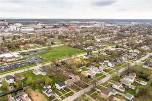 1627 E 33rd St, Lorain, OH 44055 - Photo 44