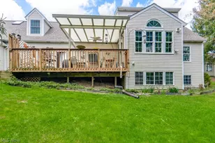 7559 Chandler Ct, Sagamore Hills, OH 44067 - Photo 36