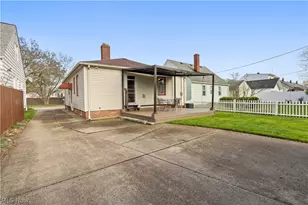 6394 Westminster Dr, Parma, OH 44129 - Photo 24