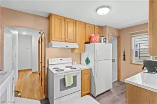 6394 Westminster Dr, Parma, OH 44129 - Photo 10