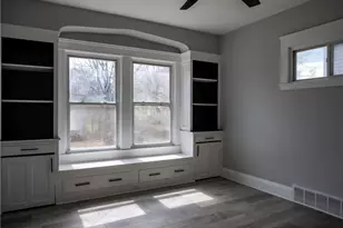 12010 Castlewood Ave, Loveland, OH 44108 - Photo 16