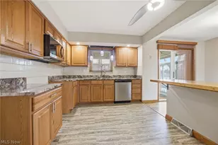 6033 Sweet Birch Dr, Huber Heights, OH 44146 - Photo 22