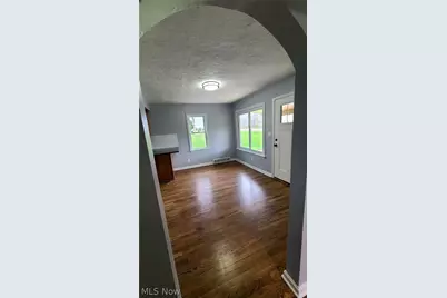 894 N Carpenter Road, Brunswick, OH 44212 - Photo 6