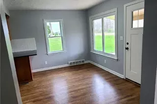 894 N Carpenter Rd, Brunswick, OH 44212 - Photo 6
