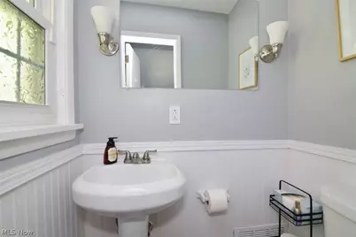 17407 Lomond Boulevard, Huber Heights, OH 44120 - Photo 14