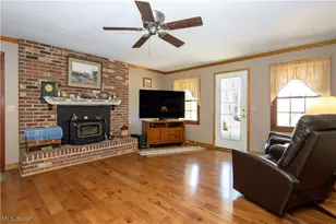 40100 Jones Rd, Wellington, OH 44090 - Photo 2