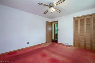 8409 Wainstead Dr, Parma, OH 44129 - Photo 20