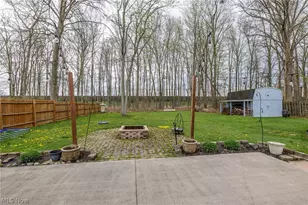 547 Cove Beach Ave, Sheffield Lake, OH 44054 - Photo 34