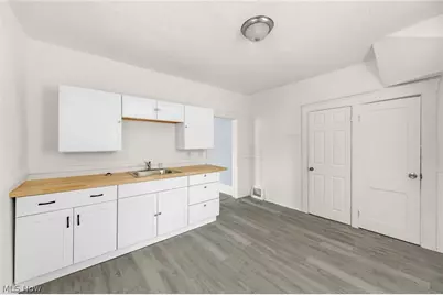 2597 W 15th Street, Loveland, OH 44113 - Photo 24
