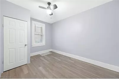 2597 W 15th Street, Loveland, OH 44113 - Photo 6