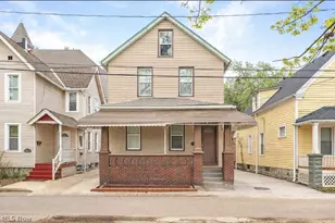 2597 W 15th St, Loveland, OH 44113 - Photo 1