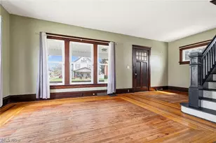938 Race St, Dover, OH 44622 - Photo 12