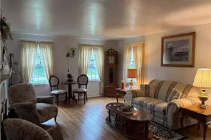 365 Genesee Ave NE, Warren, OH 44483 - Photo 10