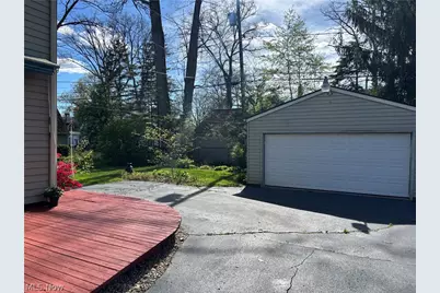 365 Genesee Avenue NE, Warren, OH 44483 - Photo 4