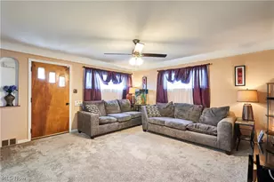 13203 Woodward Blvd, Garfield Heights, OH 44125 - Photo 6