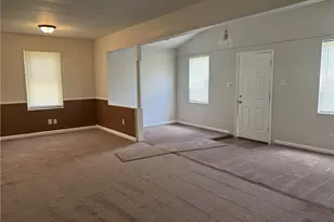 844 Ardella Ave, Akron, OH 44306 - Photo 2