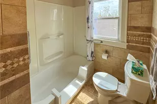 122 N Bon Air Ave, Youngstown, OH 44509 - Photo 22