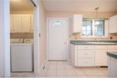 521 Wilcox Lane #B, Austintown, OH 44515 - Photo 26