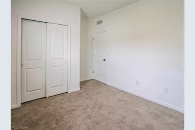 421 River Run Drive, Elyria, OH 44035 - Photo 24