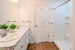 421 River Run Dr, Elyria, OH 44035 - Photo 20