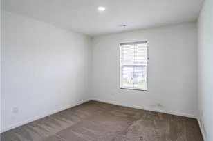 421 River Run Dr, Elyria, OH 44035 - Photo 32