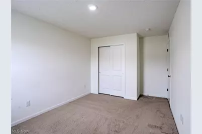421 River Run Drive, Elyria, OH 44035 - Photo 28
