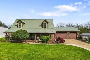 2000 Adamsville Rd, Zanesville, OH 43701 - Photo 1
