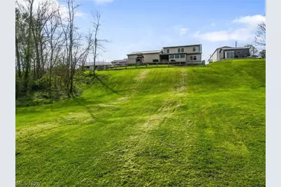 2000 Adamsville Road, Zanesville, OH 43701 - Photo 44