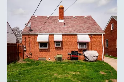4423 Grantwood Drive, Parma, OH 44134 - Photo 6