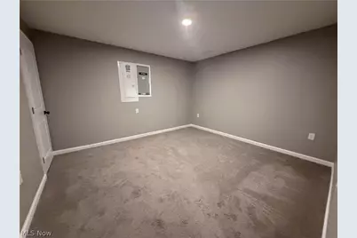 2670 Himelrigh Boulevard, Barberton, OH 44203 - Photo 28