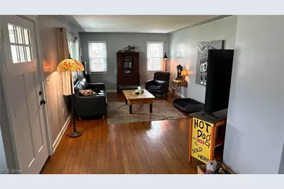 300 Concord Drive, Lorain, OH 44052 - Photo 2