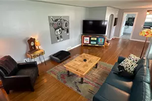 300 Concord Dr, Lorain, OH 44052 - Photo 4