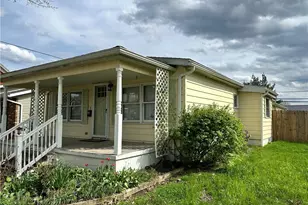 609 Fairground St, Caldwell, OH 43724 - Photo 6