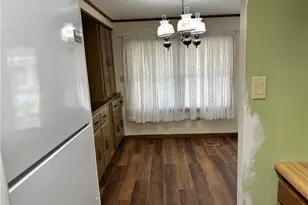 609 Fairground St, Caldwell, OH 43724 - Photo 8