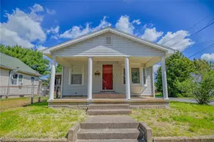 1423 32nd St, Parkersburg, WV 26104 - Photo 2