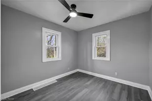 12316 Upper Sunset Dr, Garfield Heights, OH 44125 - Photo 12