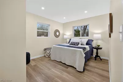 6580 Barton Road, North Olmsted, OH 44070 - Photo 28