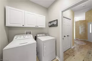 730 Woodlake Dr, Aurora, OH 44202 - Photo 24