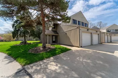 68 Landings Way, Avon Lake, OH 44012 - Photo 1