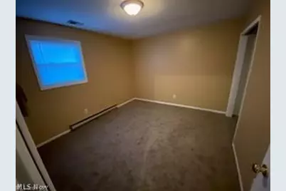31 S State Street #2, Frazeysburg, OH 43822 - Photo 6