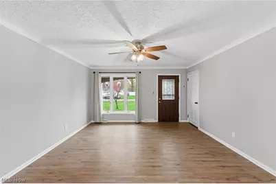 121 Beck Road, Avon Lake, OH 44012 - Photo 6