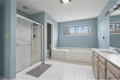 624 Hampton Ridge Drive, Akron, OH 44313 - Photo 36